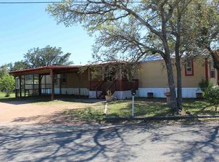 407 Apache Dr, Burnet, TX 78611