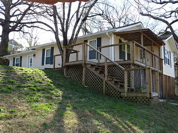 2nd image of 1042 E Elmwood Dr