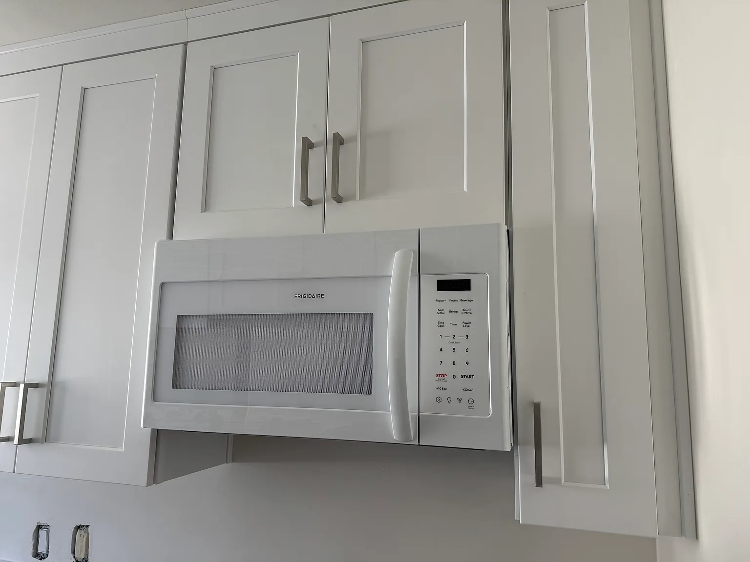 2 bed, 900 sqft, $2,450 — Photo 3