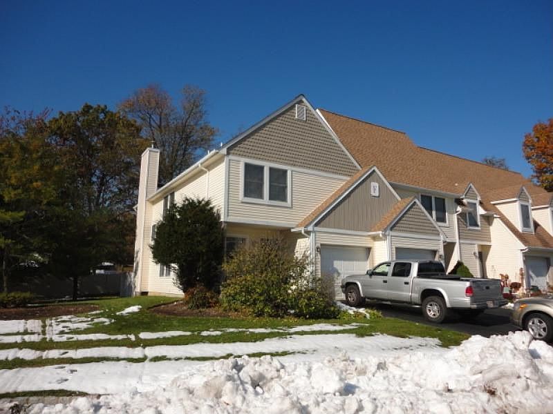 1st image of 37 Heritage Ln #601