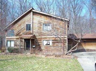 5423 Barkwood Dr, Sheffield Village, OH
