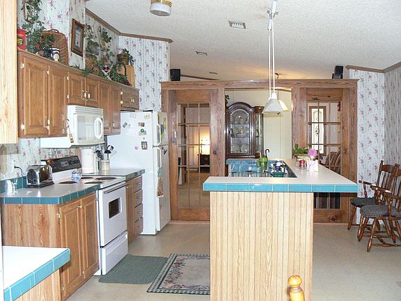 Roomy Kitchen