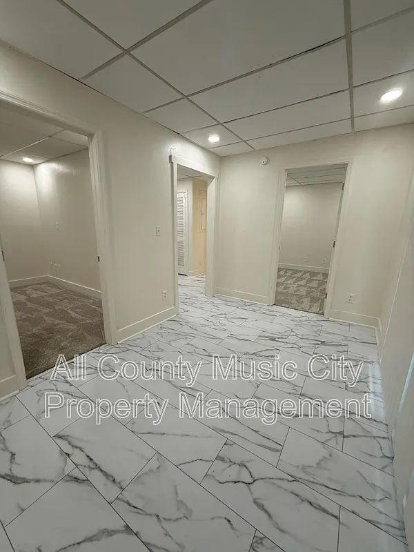 Building Photo - 105 Bonnabrook Dr #203