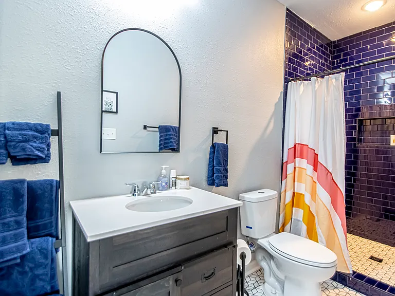 2108 Bragg St — Photo 24