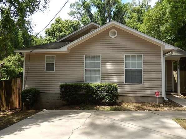 1412 Calloway St