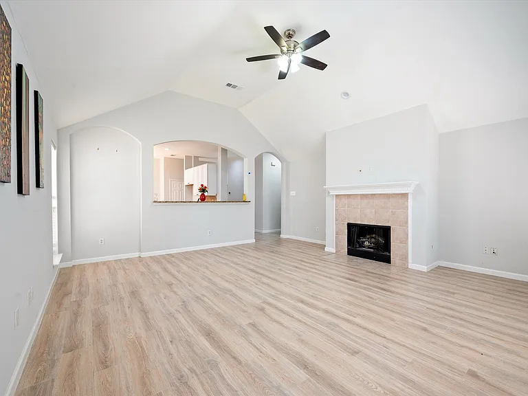 3517 Arbor Creek Ln — Photo 17