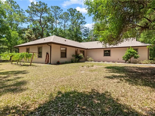 7634 N Hargrove Point, Crystal River, FL 34428