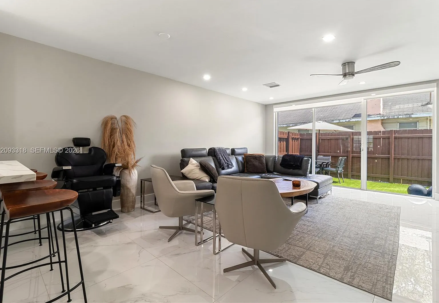 Cascades Townhomes Condo — Photo 4