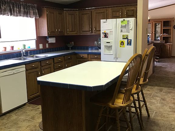 Kitchen is 18' long