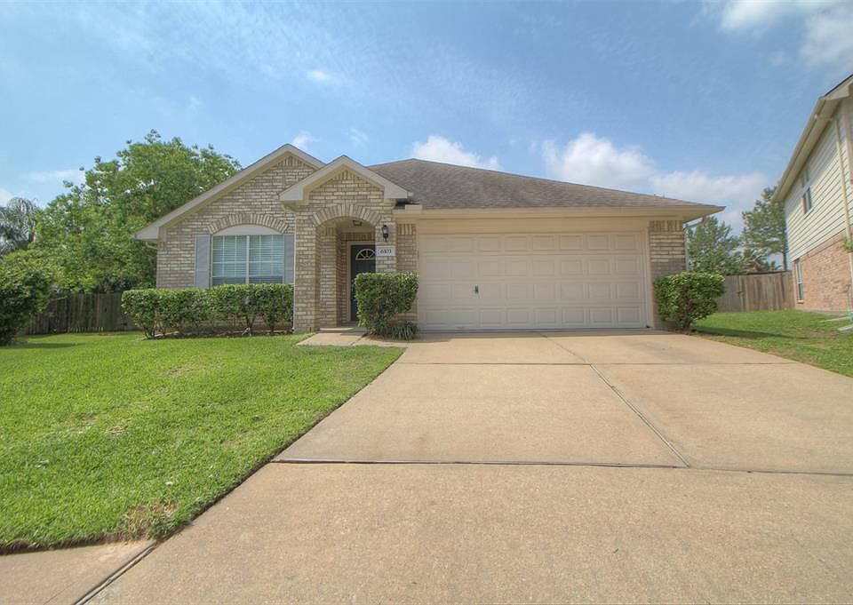 1st image of 6103 Crown Hill Ln