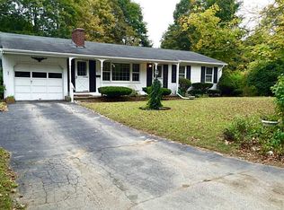 31 Highland Ave, Coventry, RI 02816