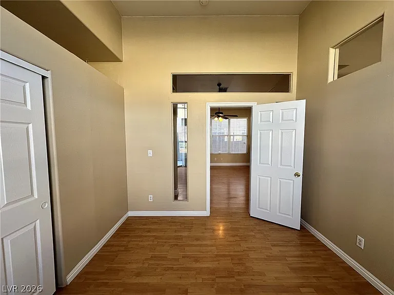 8033 Arcadian Ln — Photo 12