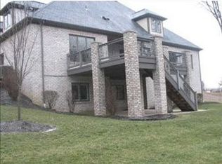 125 Preserve Valley Rd, Cranberry Twp, PA 16066