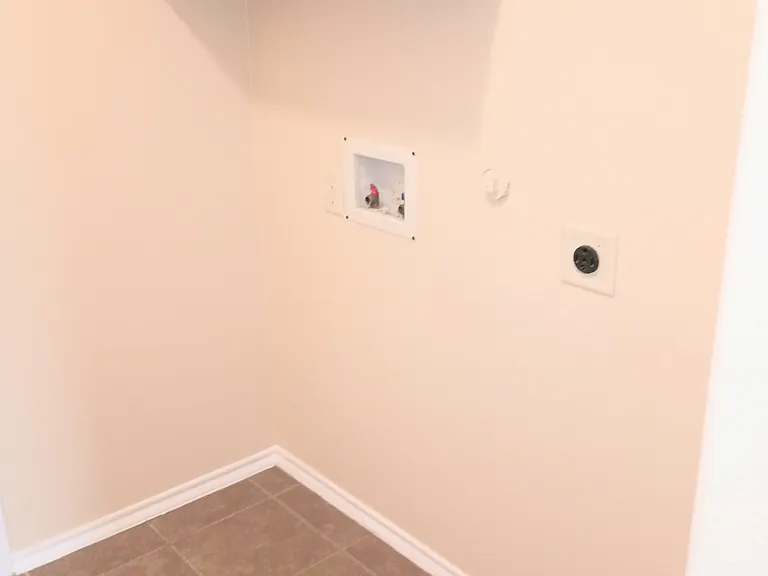 1817 Pecan Grove Dr — Photo 20