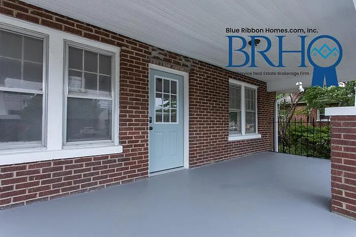 2 bed, 1.5 bath, 1190 sqft, $1,850 — Photo 4