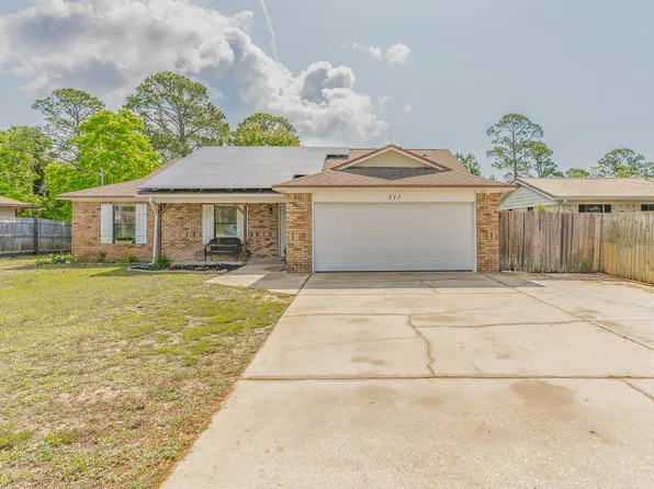 111 Ridgewood Ave, Mary Esther, FL 32569