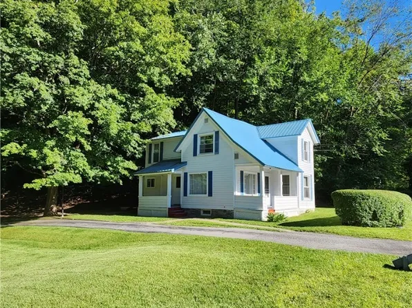 680 Spinnerville Gulf Rd N, Ilion, NY 13357