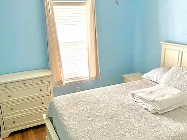 601 Tisbury Ln — Photo 29