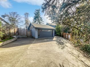 10211 SW 36th Ct, Portland, OR 97219
