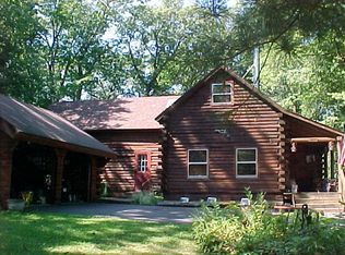 3870 Silver Fox Dr, Belvidere, IL 61008