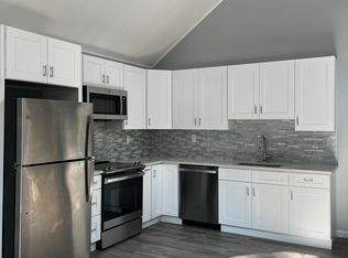 152 Cascade Rd #2, Stamford, CT 06903