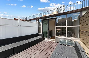 Rented by Mossanen Group