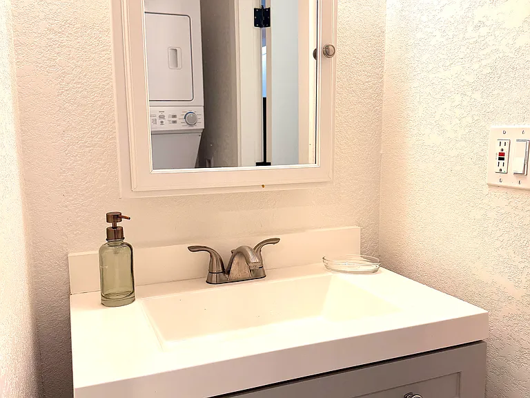 5220 California Ave SW #3 — Photo 9