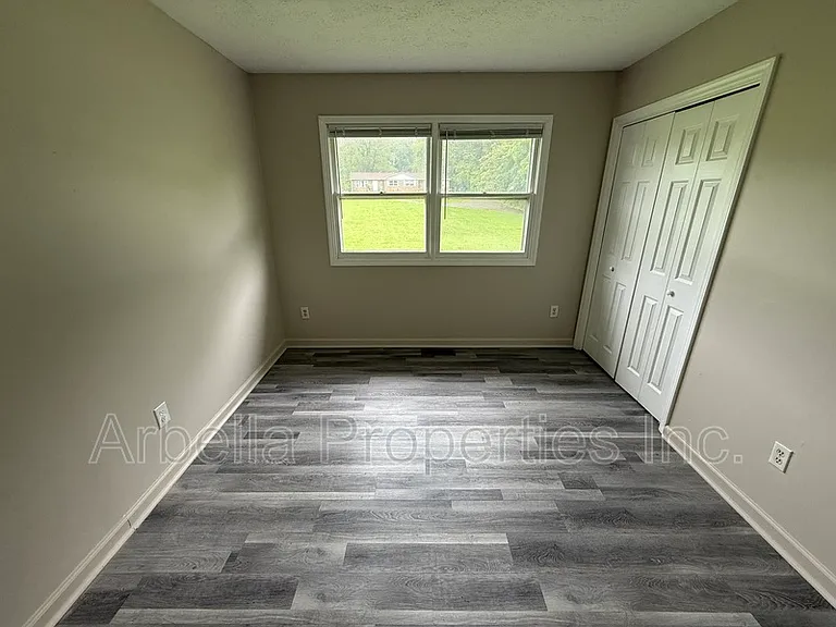 230 Booher Ln #4 — Photo 10