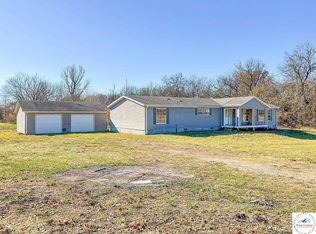 19372 Highway B #B, Green Ridge, MO 65332