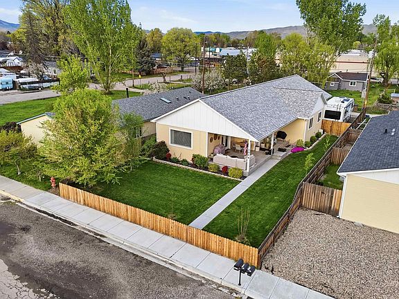 3rd image of 1014 S Boise Ave