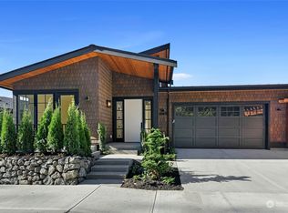 4845 Rosalind Rd NE, Bainbridge Island, WA 98110