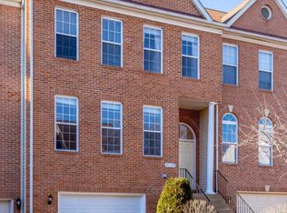 21155 Millwood Sq, Sterling, VA 20165