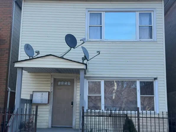 8919 S Muskegon Ave, Chicago, IL 60617