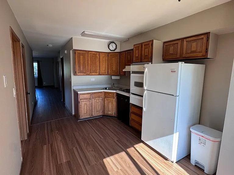 539 N Lake St #539 — Photo 9