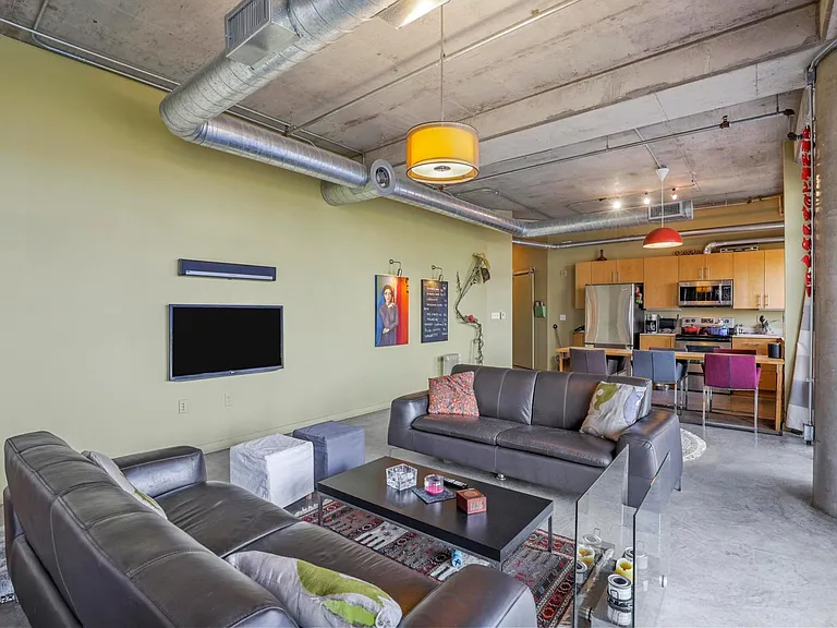 1001 Belleview St #308 — Photo 20