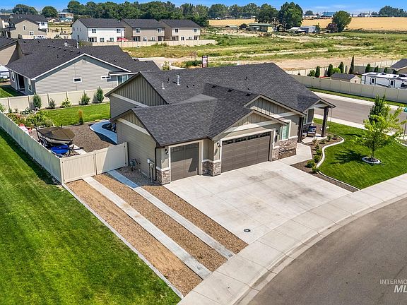 3rd image of 310 Wood Rose Way