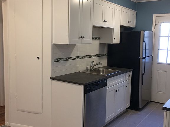 5th image of 2180 White Birch Dr