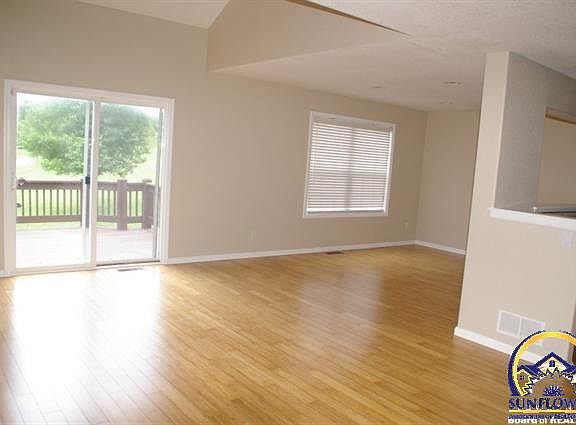 2nd image of 3611 Gunnison Dr