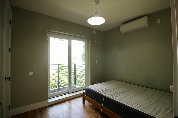 Rented by Hagstrom Management Inc | media 21