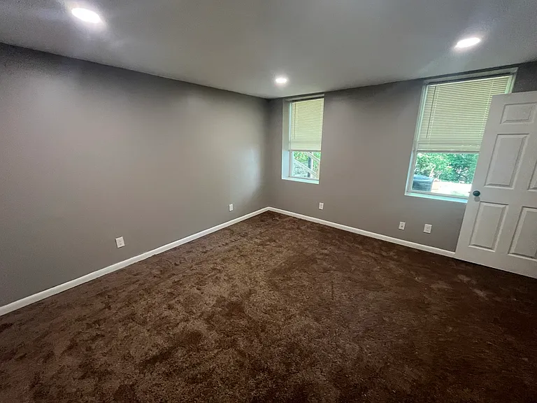 810 Montague Rd #3 — Photo 6