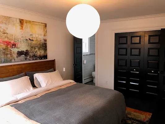 Rented by Douglas Elliman | media 42