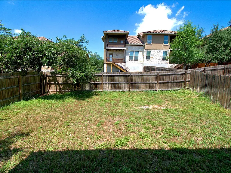 504 Hummingbird Ln #A — Photo 26