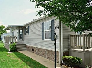 104 Sunningdale Ct S, Lancaster, PA