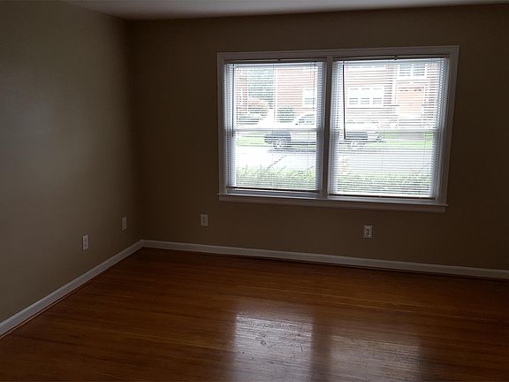 4th image of 2907 Abigail Dr APT 1