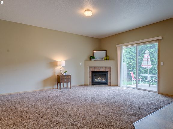 5th image of 5001 NE 128th Ct