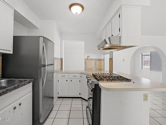 3rd image of 8166 Staghorn Dr