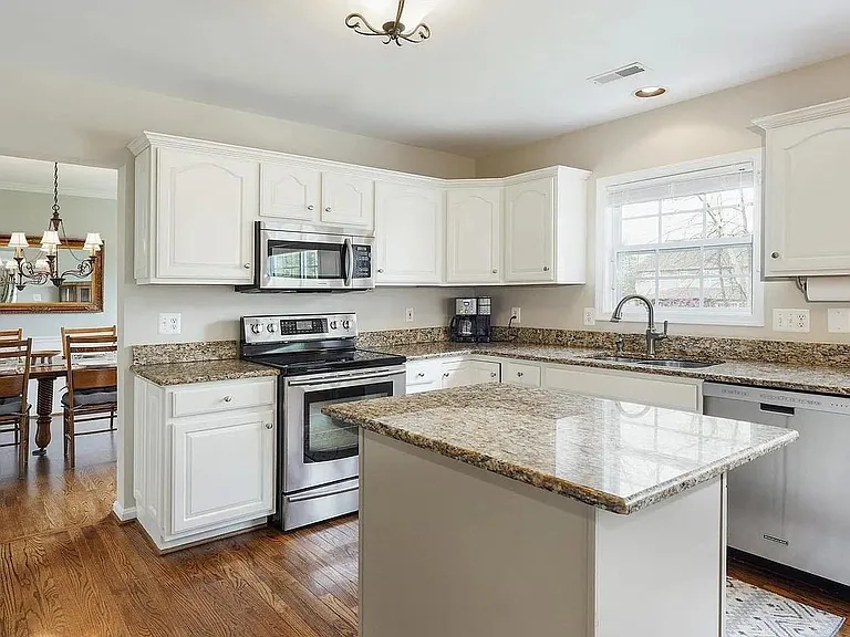12936 Crews Ct — Photo 10