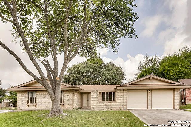 1st image of 8119 Golden Forest Dr
