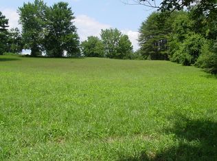 16 Phillips Cove Dr, Hiawassee, GA 30546