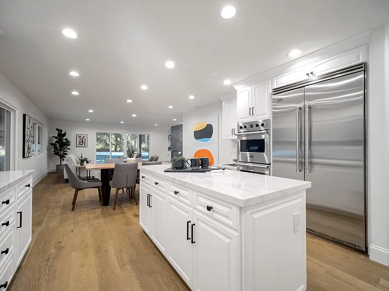 4732 Del Moreno Dr — Photo 84